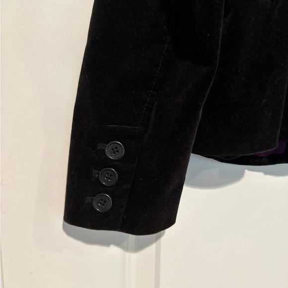 Velvet Blazer! Like new and AMAZING!! - Picture 4 of 5